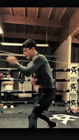 I saw someone use this template and put Ryan and get sm likes… 😭 #ryangarcia #kingry #boxing #edit #4k #fyp #blowthisup #xyzbca #trending #viralvideo #foryoupage #fypシ #speed 
