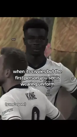 Turns out it was civvies day #relateable #liverpool #itsnotovertillitsover #trentalexanderarnold #leavethefootballbefotethefootballleavesu #gamesgone #football #schoolunifrom #meme 