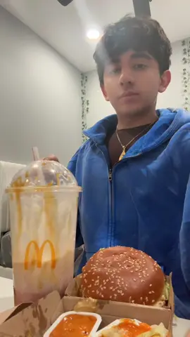 McDonald’s bigmac mukbang !! 🤤 🍔 #fyp #viral #funny 