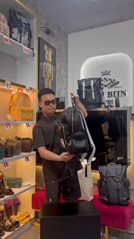 NBA mẫu balo được rất nhiều bạn trẻ yêu thích 🛍️🛍️🛍️#fyd #xuhuongtiktok #docle #abcxyz #boypho #phụkiện 
