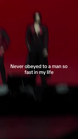 The aura this man has is crazy SILENCING A ARENA WITHIN SECONDS #ateez #ateez_official_ #atiny #ateezinyourfantasyworldtour2025 #ateezsanjose #mingi #fyp 