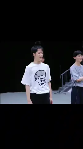 xem toi lục trong album dc j nào🫣🫣 nhỏ Văn múa dethw tht nhe (bài này là hàng mi cong cong đk mn) #马嘉祺 #刘耀文 #张真源 #mãgiakỳ#trươngchânnguyên #lưudiệuvăn #thoidaithieuniendoan时代少年团 #thờiđạithiếuniênđoàn #tnt时代少年团 #fyp 