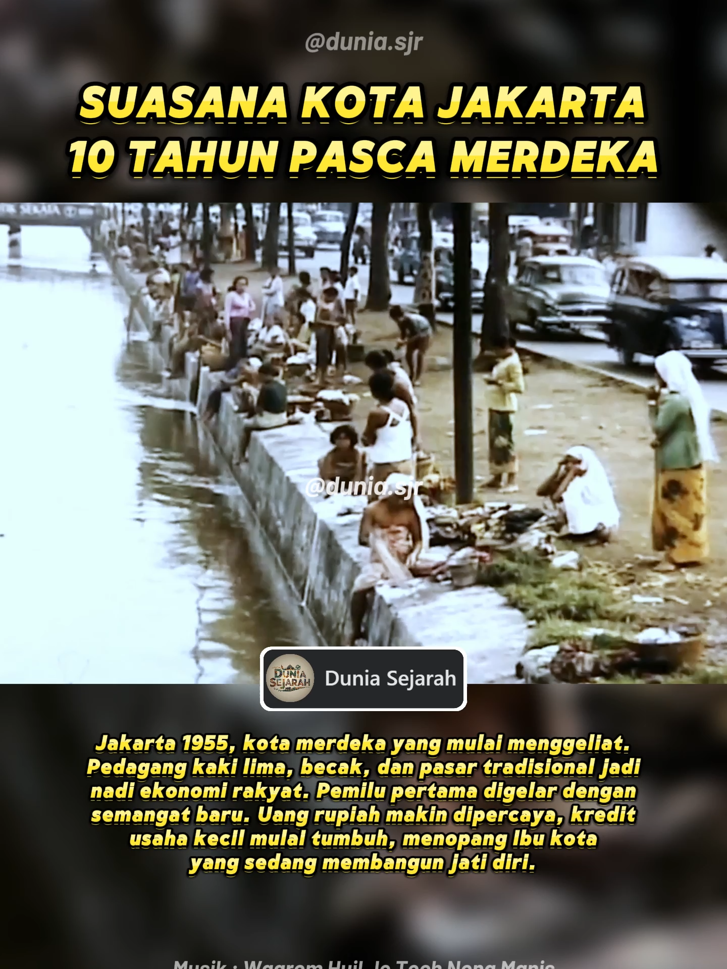 Jakarta tahun 1955 adalah potret ibu kota yang sedang tumbuh dari semangat kemerdekaan. Di sudut-sudut kota, para pedagang kaki lima mulai menjamur. Mereka menjajakan kebutuhan pokok di tikar, gerobak, hingga dipikul keliling. Dari penjual bubur, sayur-mayur, hingga alat rumah tangga, semuanya berperan penting dalam menggerakkan roda ekonomi rakyat. Ekonomi rakyat saat itu masih bersandar pada aktivitas harian. Belum banyak toko besar, tapi pasar tradisional seperti Pasar Senen dan Tanah Abang jadi pusat perputaran uang. Transaksi dilakukan secara tunai, dengan uang rupiah yang mulai diterima luas sebagai lambang kedaulatan ekonomi. Kredit usaha kecil mulai diperkenalkan, memberi harapan pada pedagang kecil untuk bisa berkembang. Di jalanan, kendaraan belum sepadat sekarang. Becak dan delman masih jadi andalan transportasi warga. Bus-bus tua mulai muncul, melayani rute utama kota. Di tengah jalanan yang masih berdebu, denyut ekonomi rakyat tetap bergerak perlahan tapi pasti, membawa Jakarta menuju kota modern yang mandiri. #Jakarta #ekonomirakyatstabil #Pedagang #Transportasi#PasarTradisional #SejarahIndonesia #TempoDulu