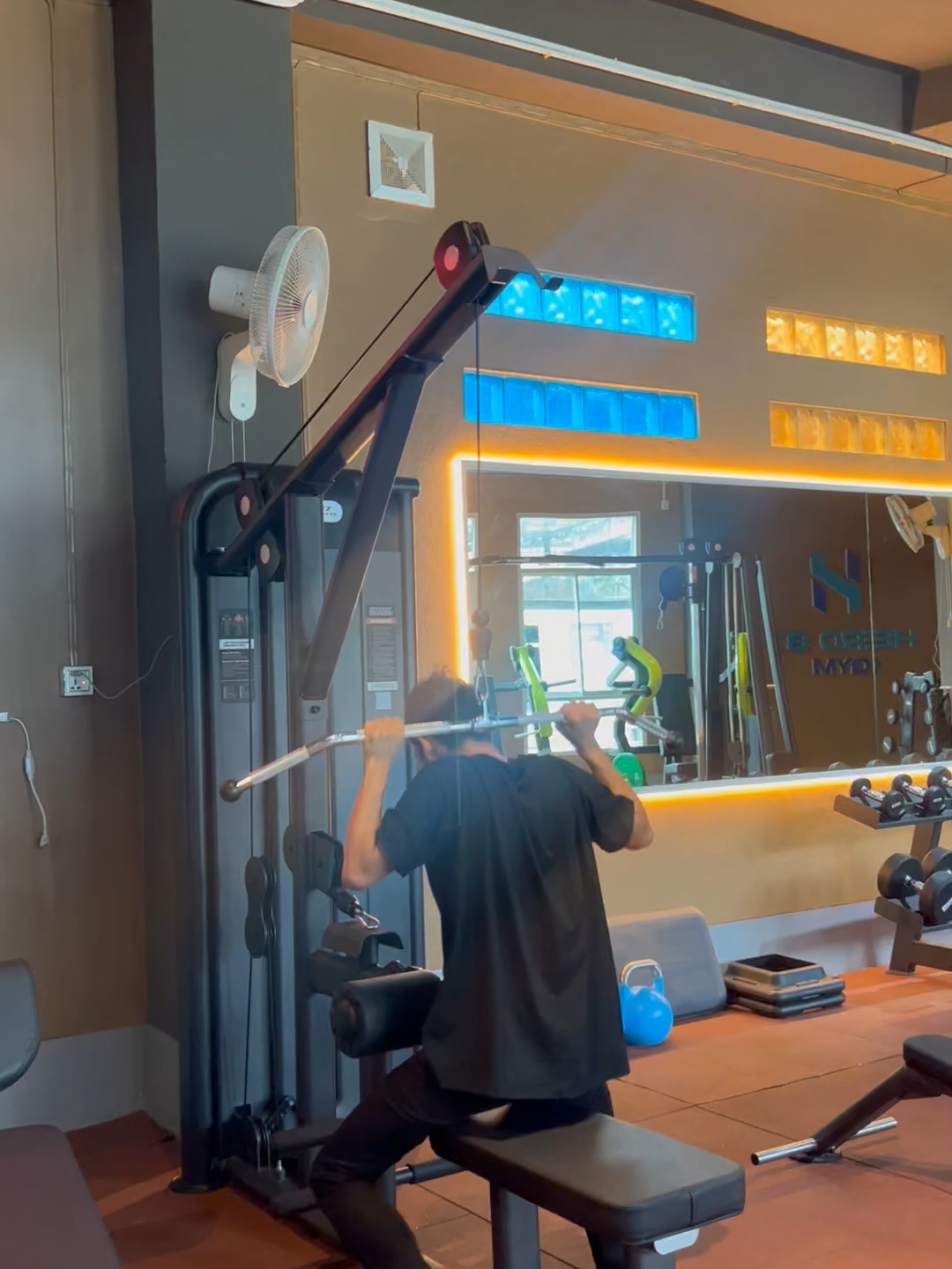 GYM ကိုလာပြီဆော့နေတယ်  #ကလေးမဟုတ်ဆော့နေတာ😛 #fyp #tachileikcityeveryone #HERO87 #fpyシ #pyပေါ်ရောက်စမ်းကွာ😒👊 #တာချီလိတ်မြို့တစ်နေရာ #ရောက်ချင်တဲ့နေရာရောက်👌