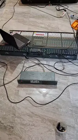 kenek go karaoke neng umahh#dhehanaudio #uaprosound #ramayanaaudio #loplopaudio #rdwprofesional #dbx #soundsystemindonesia #soundsystemjawatimur #madiun24jam #fypシ゚viral #fypdongggggggg #fyppppppppppppppppppppppp 