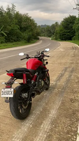 Sound check nanaman haha #bikersoftiktok #bigbike #bigbikephilippines #benelli302s #benelli #fyp 
