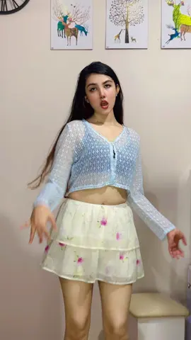 #foryoupage #foryou #trending #goviral #akriti_paudel2 #dance 