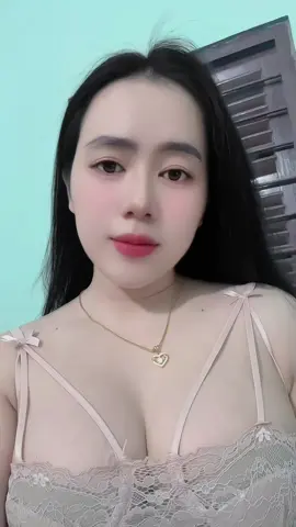 anh muốn khảng cách hai ta từ thương trở nên lạ xa😒😒