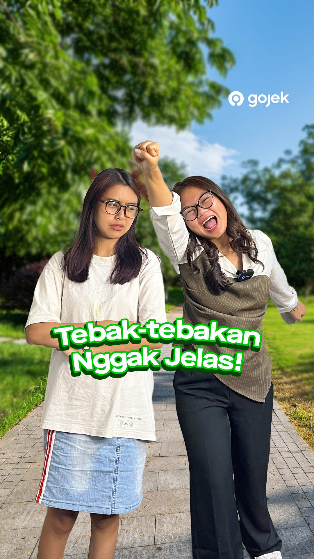 Tebakannya sih nggak jelas, tapi untungnya jelas! Langganan Gojek PLUS mulai dari Rp6.300/bulan, dapet #DiskonTerusTerusan s.d. 10rb tiap pake GoFood sampe GoMart. Mau untung terus? Langganan sekarang!