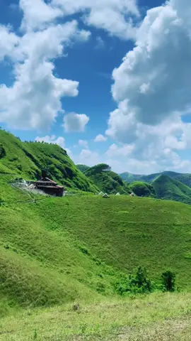 Màu xanh của núi vẻ đẹp hoang sơ làm say đắm lòng , dành tất cả đam mê để quay trân trọng từng khoảnh khắc xung quanh ta #xuhuong #xuhuonggticktok2024 #TikTokAwardsVN 