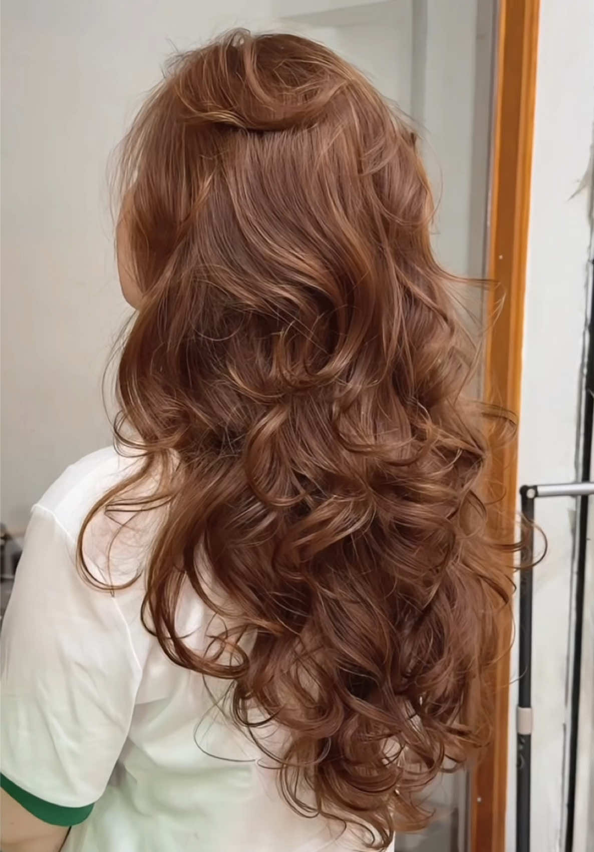 1 mái tóc uốn nhuộm #uốntócđẹpthànhphốhồchíminh #salonhoangwy55phanhuyich #Uốn_bồng_bềnh #uốnbunglayer 