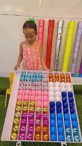 Game challenge sort ball puzzle 