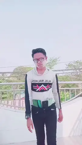 #tiktokmyanmar #foryou #fyp #ရေးဆိုတီးသရုပ်ဆောင်အားကစားdjစွယ်စုံရခြိမ့်ကေကို#အလန်းစားrapသီချင်းသစ်  #ပန်းတိုင်ရောက်ဖို့ရှေ့ဆက်သွား ခါးသီးတဲ့အတွေ့ကြုံများရင်‌ဆိုင်ဖြတ်သန်းလောကဓံများ💪💪💪💪💪