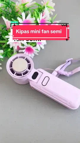 Sayang sayang ku, si rekomend banget nii kipas yang sudah ada mode cooling nya dan yang terpenting angin nya pun kencang yu buruan dicheck out🥰💗💜#kipas #kipasangin #kipasmini #kipasportable #kipaslucu #kipasminiportable #kipaslucu #kipasunik #kipaslucuunik #kipasmurah #kipasviral #kipasviralditiktok #kipasmurahviral #kipasanginportable #kipaslucu #kipasuniklucu #kipasgenggam #kipascooling 