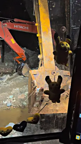 :(#caterpillarexcavator #hitachi #kuli 