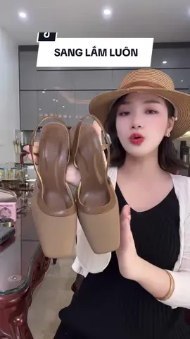 Đẹp lắm mà êm chân sang chân mà tôn dáng cực kì luônn. #giày  #depcaogot  #dephottrend  #depxinh  #emyvu  