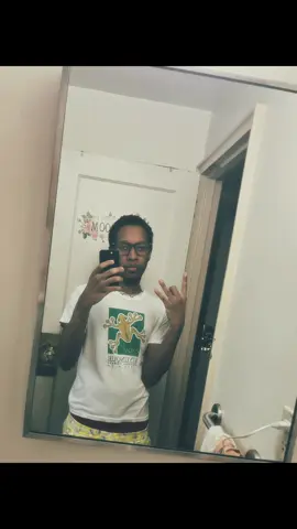 🚶🏽‍➡️………..