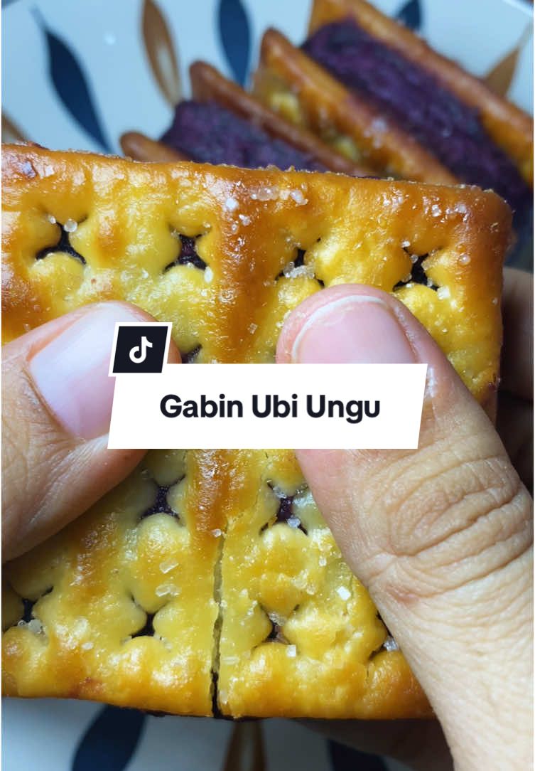 Ide jualan bikin kenyang, gabin ubi isi coklt lumer. Cocok dan disukai anak2 maupun orang dewasa.#fyp #gabinubiungu #gabinubiisicoklatlumer 