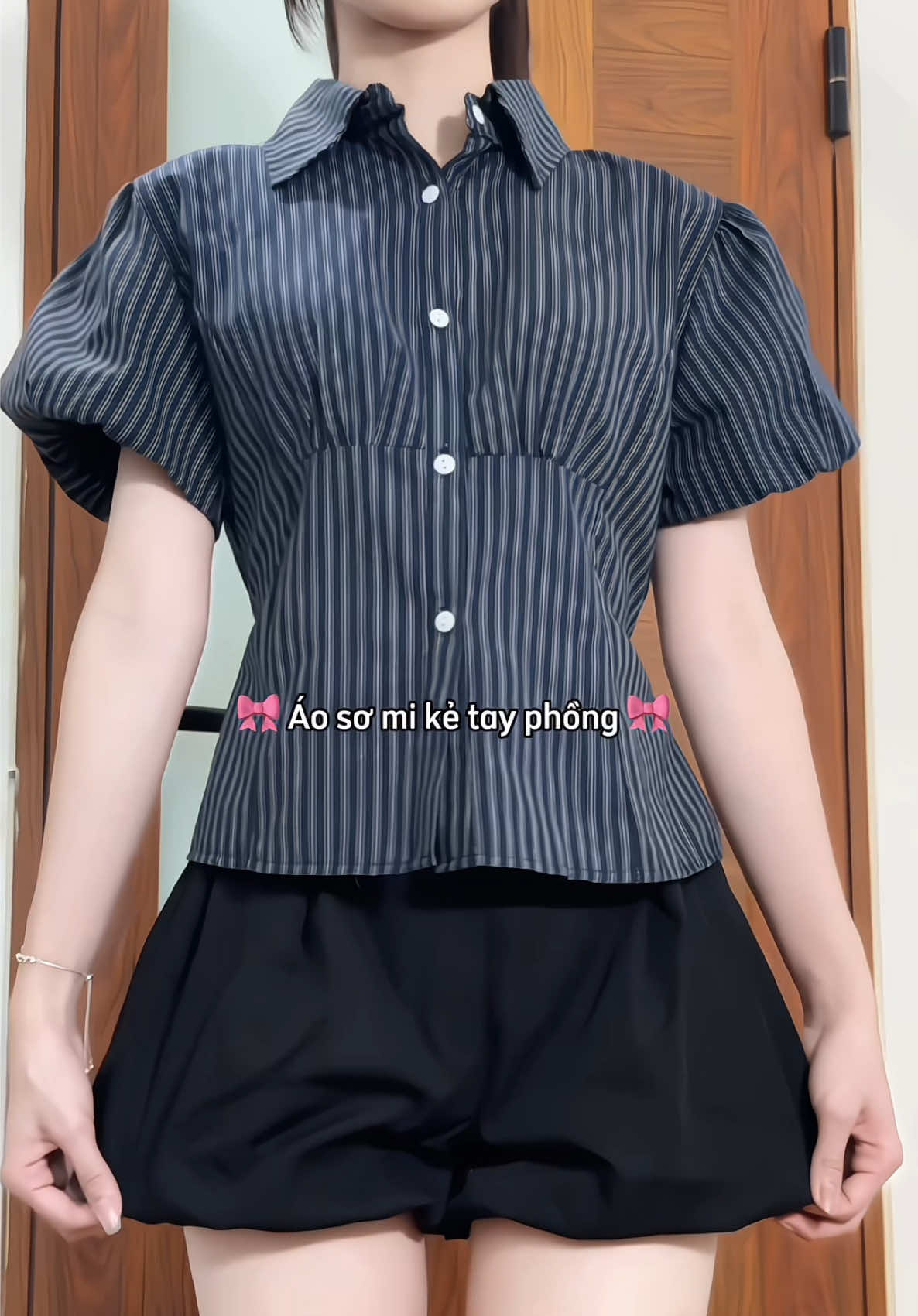 áo xinhh nhà @xixeoshop #thuylinh1603 #xh #xuhuong #aosomi 