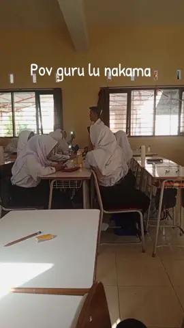 ketika guru lu adalah nakama #onepiece #sekolah #fyp #nakamaonepiece 
