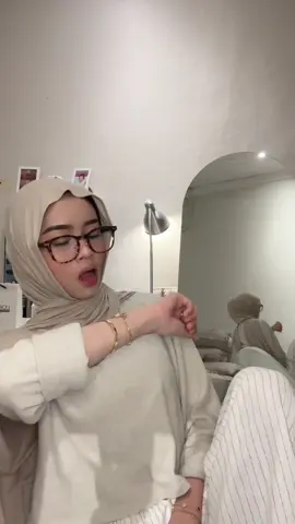 Glasses from @Sayscorpio_id 🤍 kode : leocoklat Prime