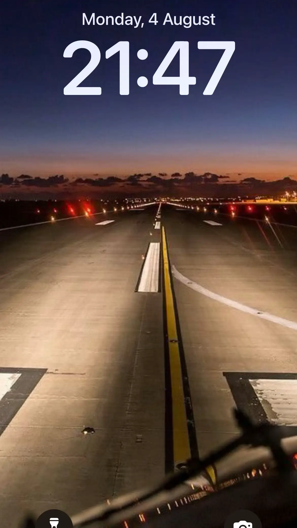 #wallpaperaviation #wallpapers #aviationwallpaper #aviationdream #futurepilot #aviationlovers #aviation #aviationlife #pilotdream 