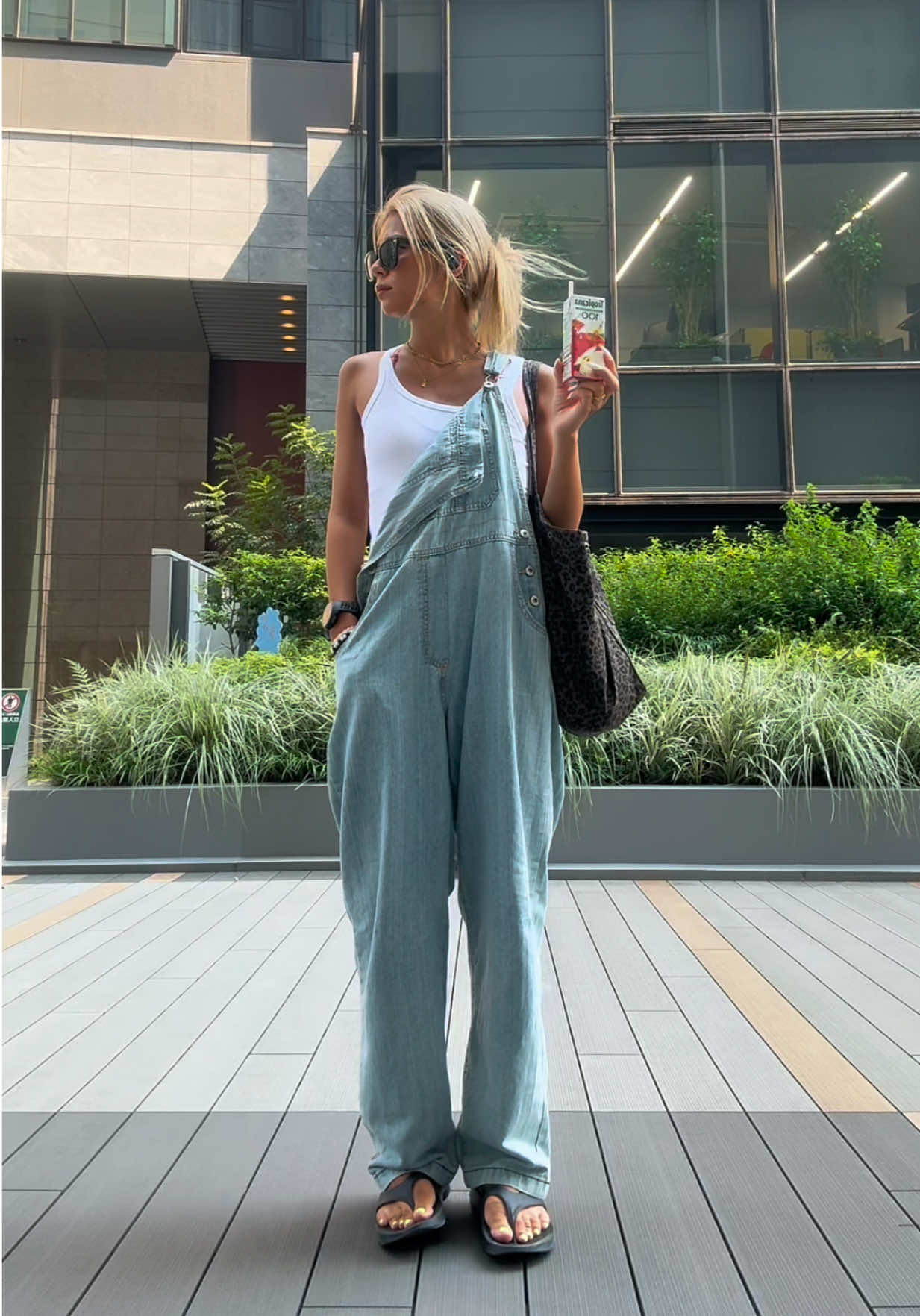 この組み合わせ好き🩵🤍🖤 #denim#overall#Summer#夏コーデ#デニム#カジュアルコーデ#おすすめ#fyp#OOTD