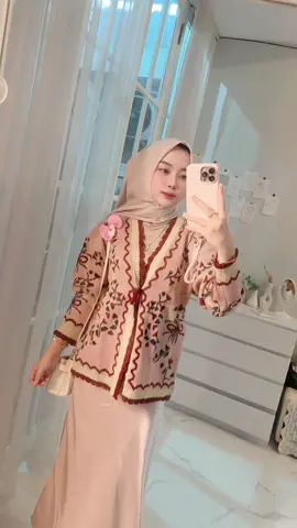 #OOTD #cardyrajut 