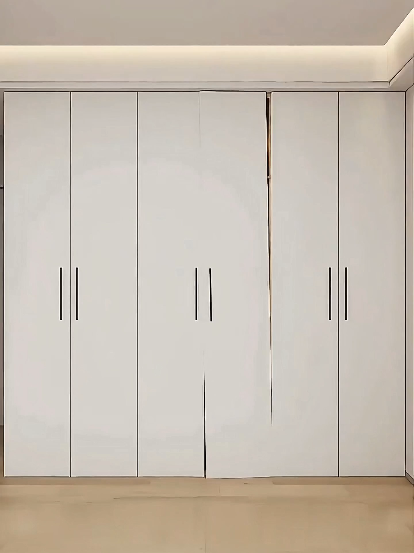 A simple wardrobe layout Design That Makes Life easier