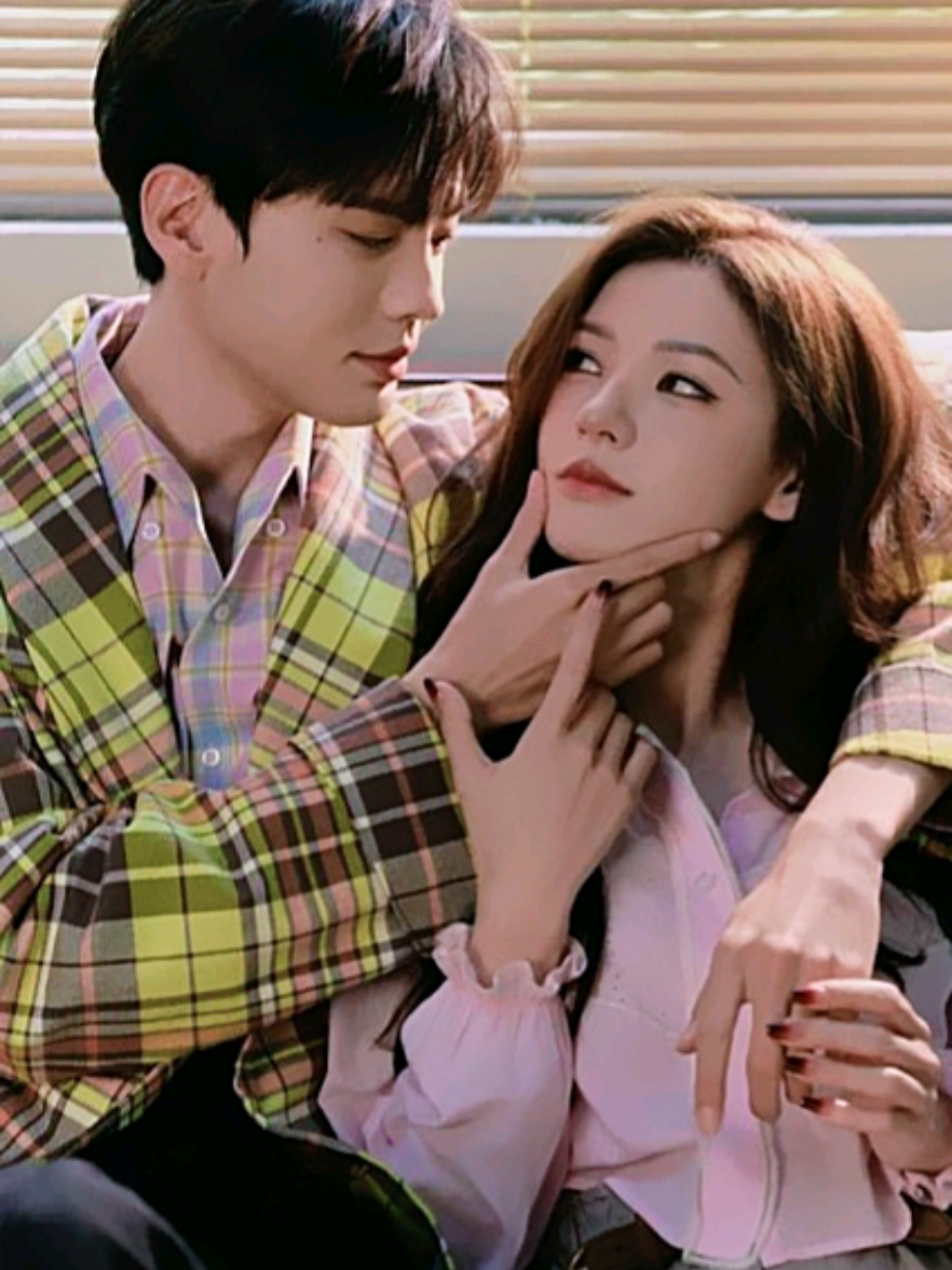 Trương Dư Hi & Tất Văn Quân lại tự sắm thêm một bộ ảnh đôi làm quà Thất Tịch (Lễ Tình Nhân TQ) 💝 [Paris Partners | TẤT VĂN QUÂN X TRƯƠNG DƯ HI] #fyp #Cbiz #TatVanQuan #TruongDuHi #Doimattriumen
