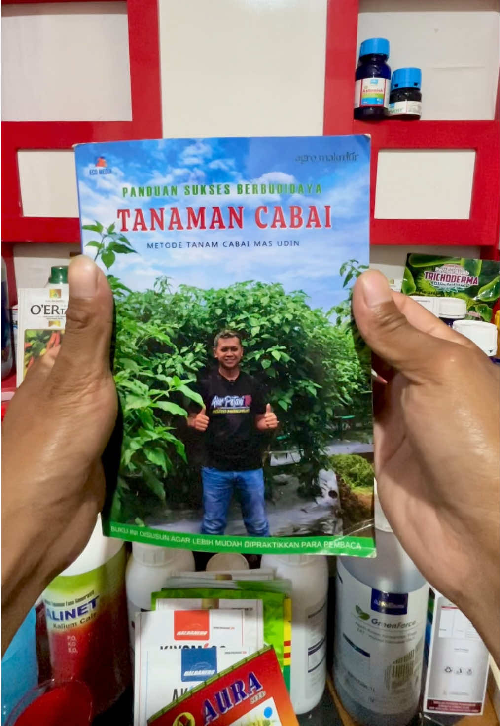 Buku Tanam Cabe Metode Mas Udin #cabe #petani #pertanian #petanimuda #petanimilenial #petaniindonesia🇮🇩🇮🇩🇮🇩🌿🌿 