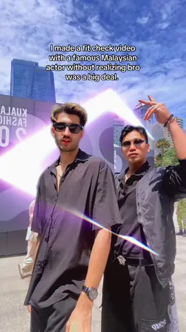 Bro is a singer too. Chat do you know him? 😭 #malaysianactor #malaysiansinger #KLCC #KLfashionweek2025 #Malemodels