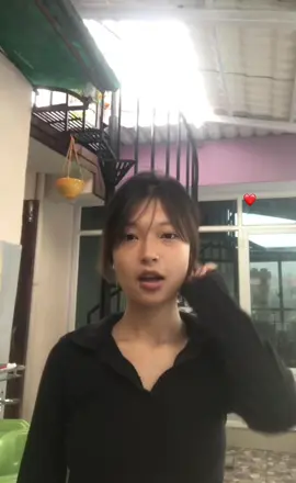 😽🥲..