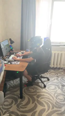 @Rockstar Games @Beamngdrive пошiл за хлебом 
