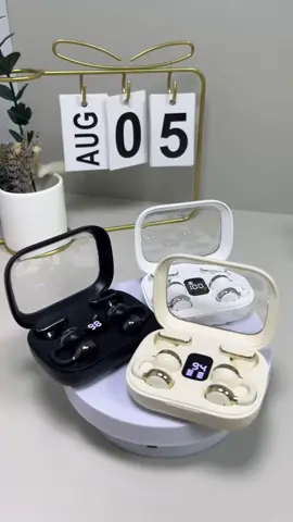 🎧 Q10 Bluetooth Earbuds - Get 2 pairs for the price of 1! 📦One box = 4 earbuds (In-ear + Clip-on styles) 🎮Low latency | 🎵Surround sound | 💦 Sweat-proof | 🔋 LED battery display Perfect for music, gaming, workouts - why settle for one pair when you can have two? #BudolFinds #TikTokFindsPH #DoubleEarbuds #BluetoothEarphones #Q10Earbuds #MustHave