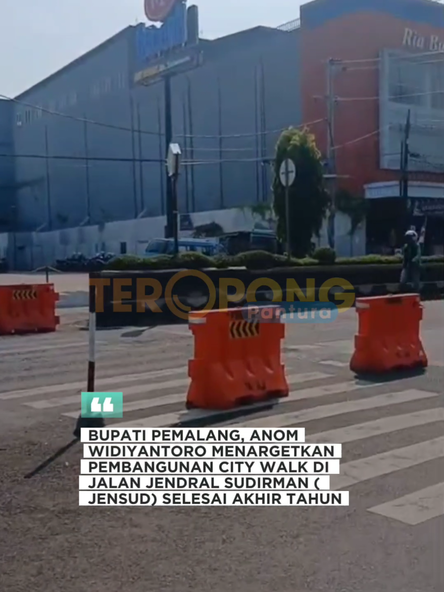 Bupati Pemalang, Anom Widiyantoro menargetkan pembangunan city walk di jalan Jendral Sudirman (Jensud) selesai akhir tahun. Lama pengerjaan sekitar 150 hari efektif, dimana proses pembangunan dimulai awal bulan Agustus dan diperkirakan pada bulan Desember 2025 mendatang.  