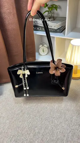 Cantik bgt 😍 #taswanita #shoulderbag #foryou 