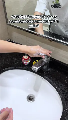 Turn Your Faucet into a 1440° Swivel Powerhouse!#HomeHacks #FaucetUpgrade #smarthome #fyp #tiktokshop 