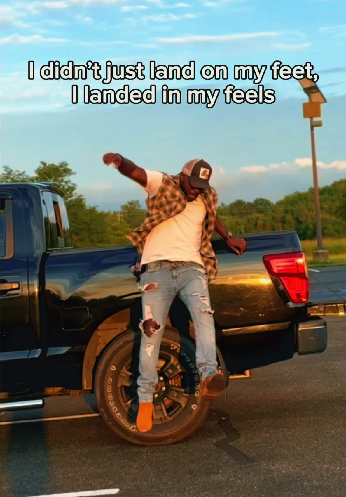 Didn’t just stick the landing— I caught feelings on impact! “Never Felt This Way Before” is out now. Add it to your playlist today!! #Newmusic #CountryMusic #IndependentArtist #FYP  #LoveSong #BlackCountryArtist #NowStreaming 