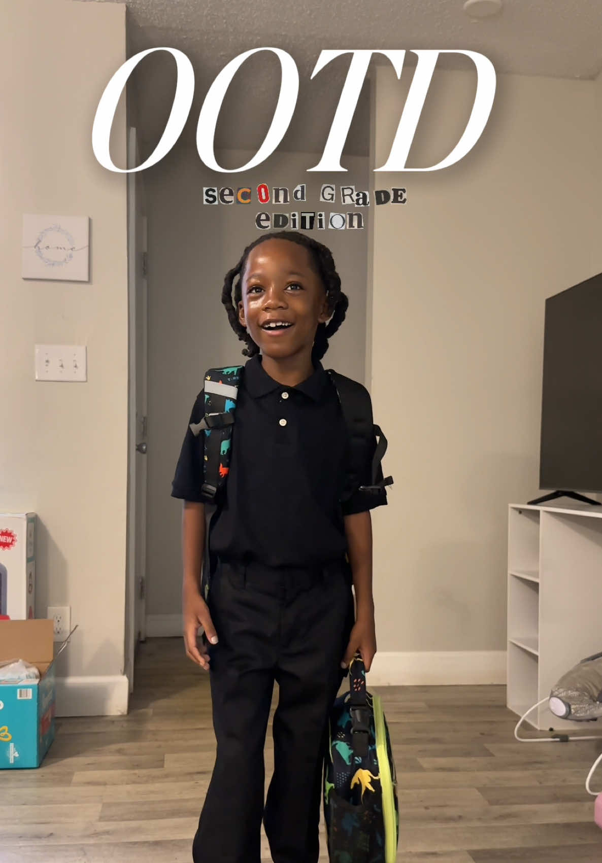 Kingston wanted to his internet aunties what he wore on the 2nd day of 2nd grade.🥹📚 he’s so shy😂 & shout out to his TT for buying his new favorite shoes #OOTD #backtoschool 