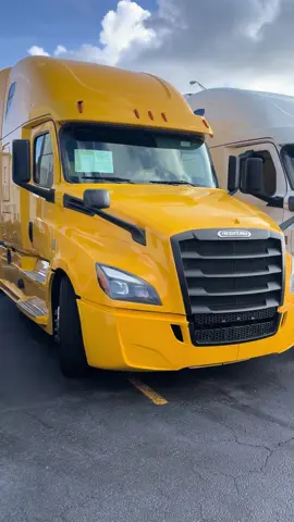 🚨 Yellow Beast Alert! 🚛💨 2020 Freightliner Cascadia 126 🟡 598K miles | 💥 Detroit DD15 | ⚙️ Automatic 💰 Only $47,900 📈 30+ financing programs to get YOU in the driver’s seat — no matter your credit! DM me now or drop a 🚛 if you’re ready to roll! #TruckTok #FreightlinerCascadia #TruckingLife #DieselPower #TruckForSale #OwnerOperator #HotShotTrucking #BoxTruckBusiness #TruckingBusiness #TruckDriverLife #TruckerHustle #FinanceApproved #Cascadia126 #YellowTruck #TruckingTikTok #SemiTruckForSale #TruckingOpportunities #AlexTheTruckGuy #trucks #truck #cdl #trucker #truckerlife  Stock number:LP5473