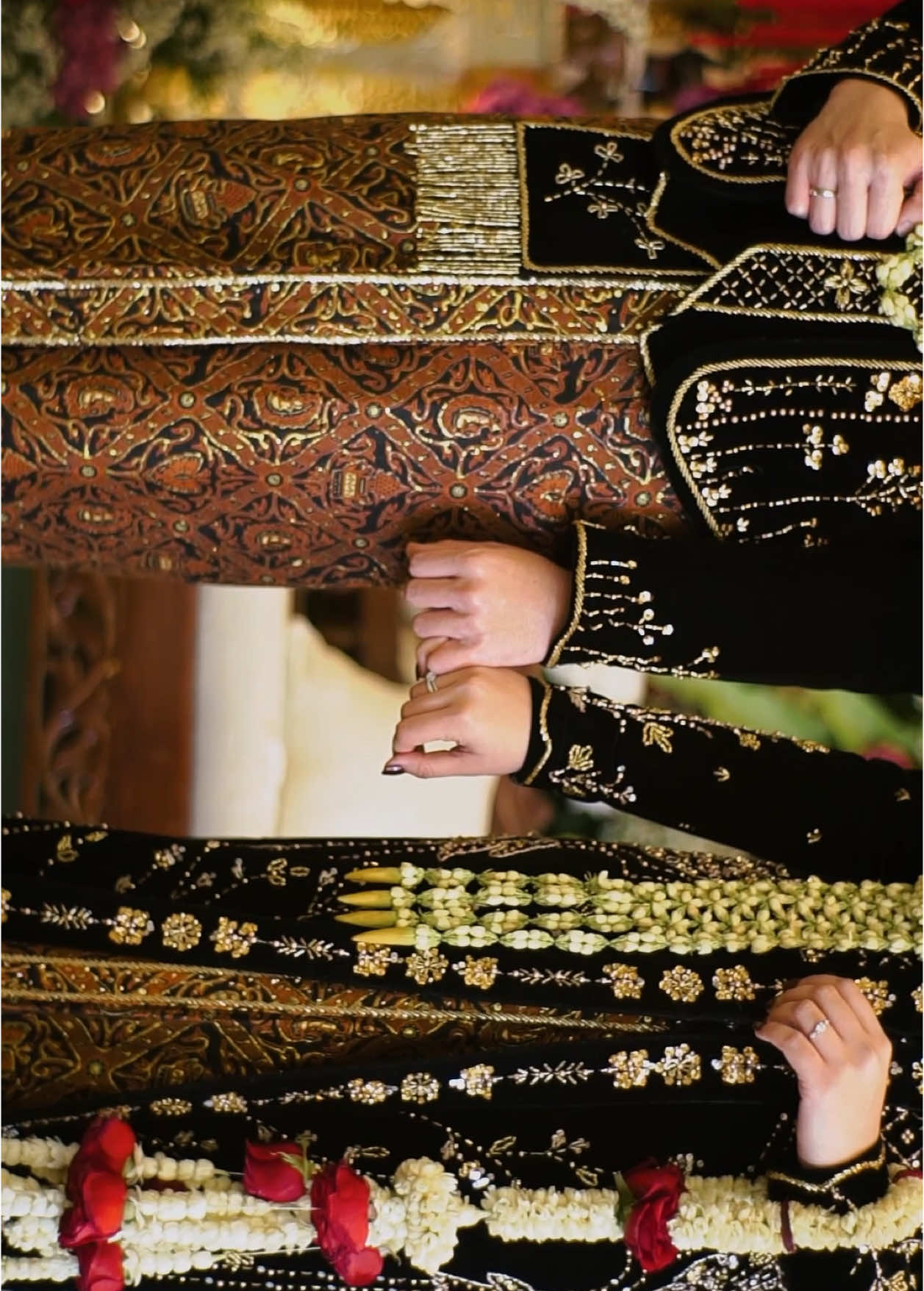 Tawa candamu berikan kekuatan⛓️#sore #barasuara #terbuangdalamwaktu #soreistridarimasadepan #wedding #weddingtiktok #perhikahan #fyp 