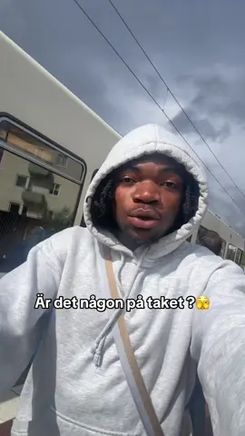 Det var ju någon på taket???🤯🤯 #peter0nmissi0n 