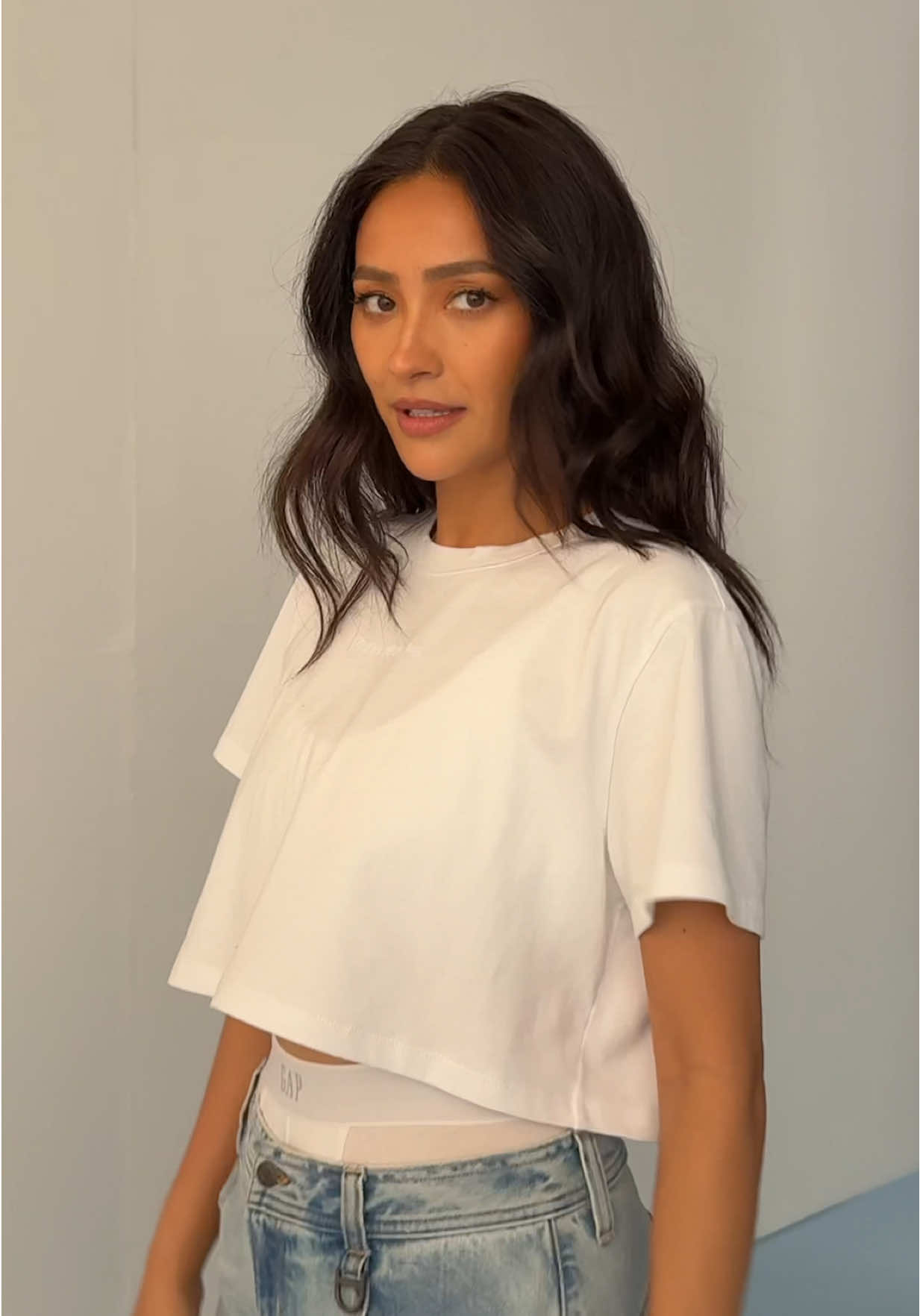 We like her outfit too #gapxbeis 