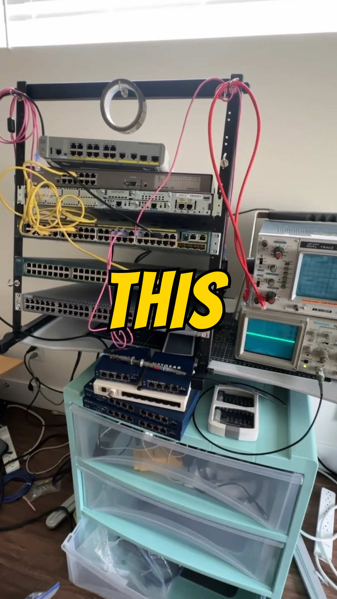 messy lab happy lab  #homelab #networkengineer #womenintech 