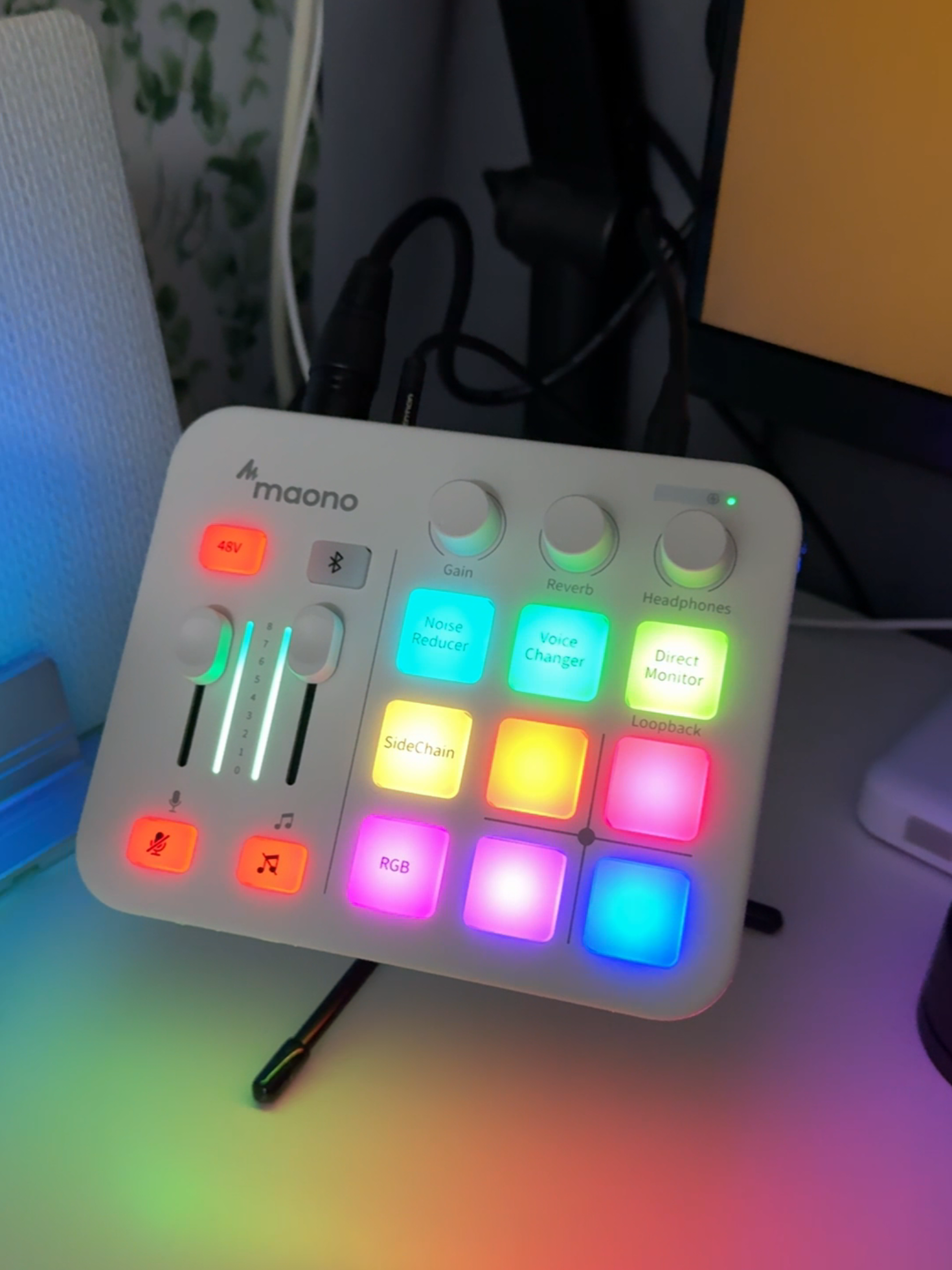 Maono G1 Neo Sound Card @maono.ph  #Mixer #streamingtips , #audiotechnology , #contentcreation  #maono #white #streaming #desksetup #DIY #cozy #workstation #workfromhome #asmr #unboxing 