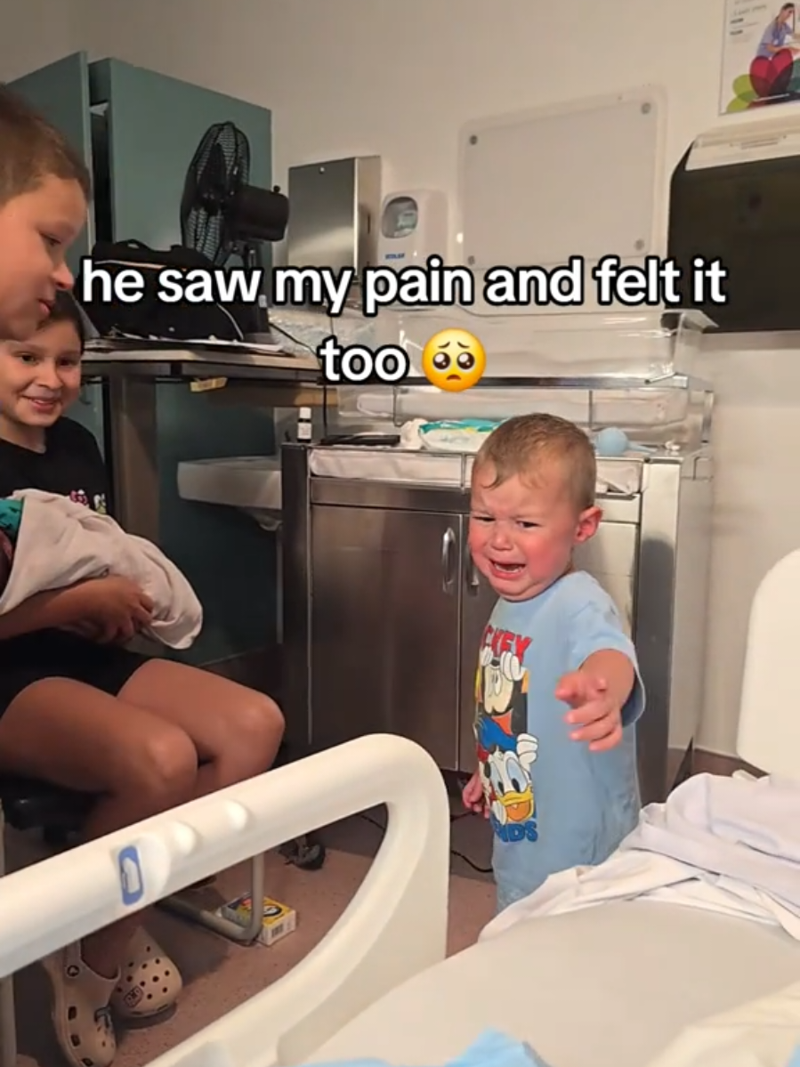 his heart is too pure for this world...he didn't know what was wrong but he knew I needed him 🤍 his actual first meet with the baby, kinda...dad had to take him and leave because he wouldn't stop crying 😭💔