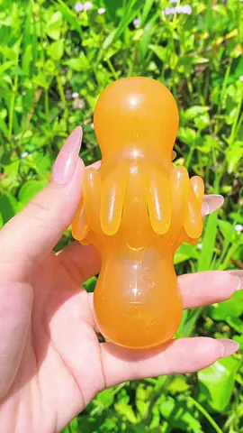 🧠 Căng thẳng? Mệt mỏi? Cần xả stress? 💆‍♀️ Lược bạch tuộc mát-xa đầu – gãi nhẹ thôi mà phê từ da đầu tới chân ✔️ Giúp máu lưu thông, tóc chắc khỏe hơn từng ngày!#luocmatxa #luocbachtuoc #maymassagecamtay #trangnereview1 