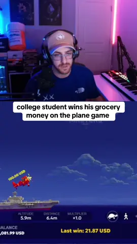 college student wins his grocery money on the plane game #collegestudent #kickstreaming 