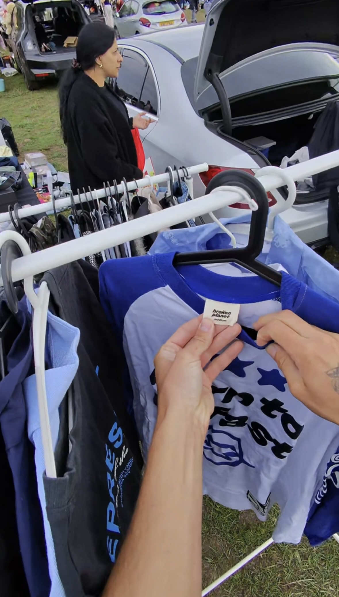 POV: you visit a car boot sale looking for clothes to buy and resell online! #thecarbootguy #carboot #carbootsale #carbootsaleuk #carbootfinds #carboothaul 